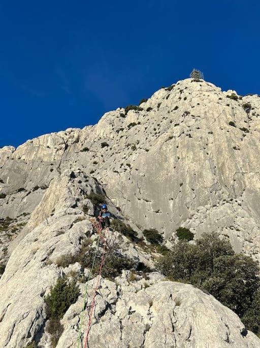 Appartamento Le 2 Ter Puyloubier Esterno foto